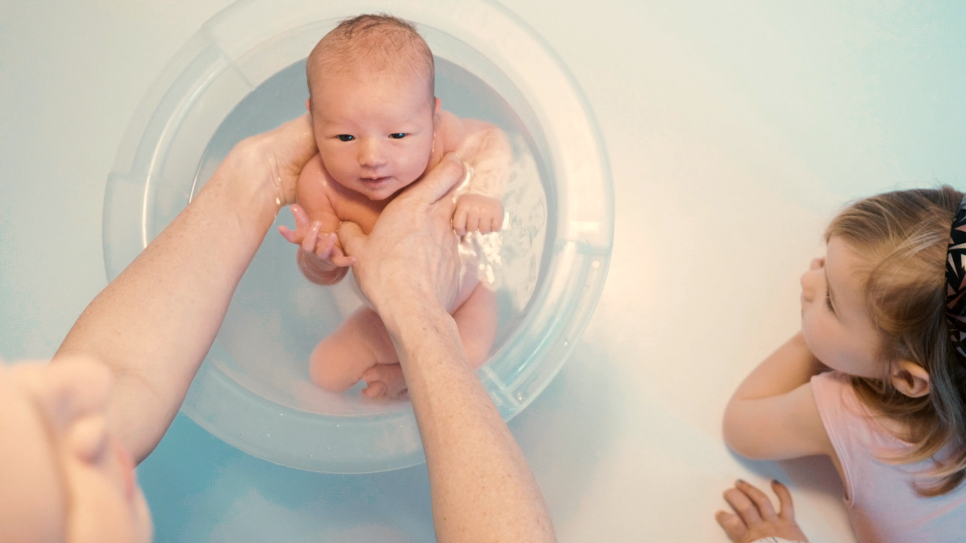 Newbornvideo Impressie 2020.00 00 34 02.Still001 2 - Home pagina