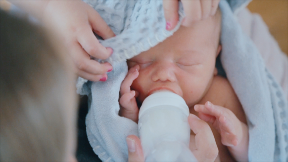 Newbornvideo Impressie 2020.00 01 09 23.Still004 2 1 570x321 - Home pagina